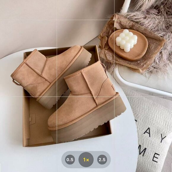 Ugg Australia Women Classic Ultra Mini Platform Boots - Picture 2 of 6